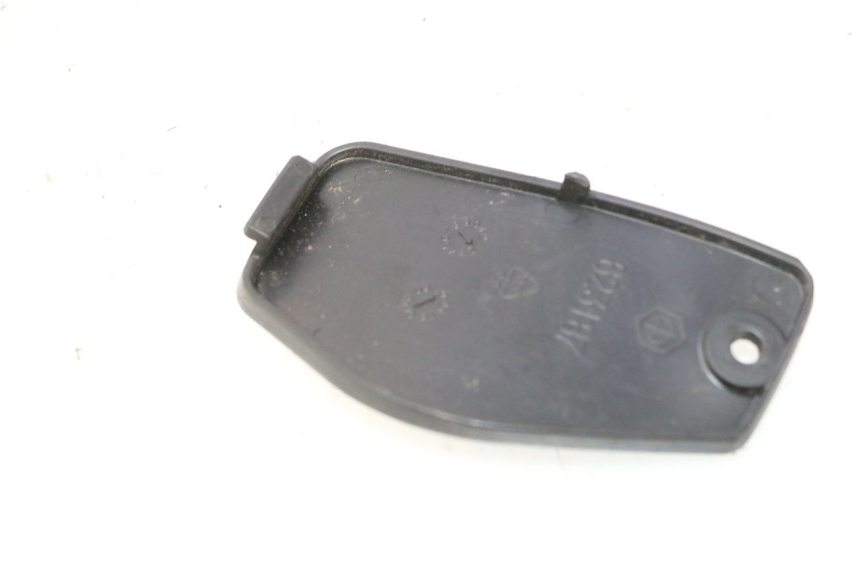 photo de TAPA DE INSPECCIÓN DELANTERA PIAGGIO MP3 LT 300 (2010 - 2016) - Detalle de la pieza
