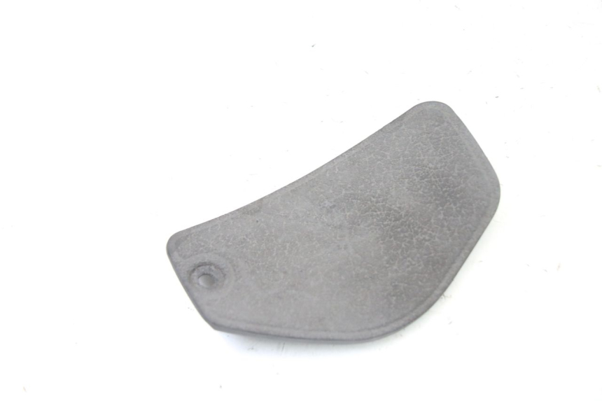 photo de TAPA DE INSPECCIÓN DELANTERA PIAGGIO MP3 500 (2011 - 2015) - Detalle de la pieza