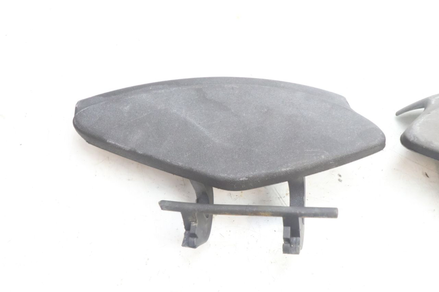 photo de TAPA FRONTAL  PIAGGIO X9 AMALFI 180 (2000 - 2003) - Detalle de la pieza