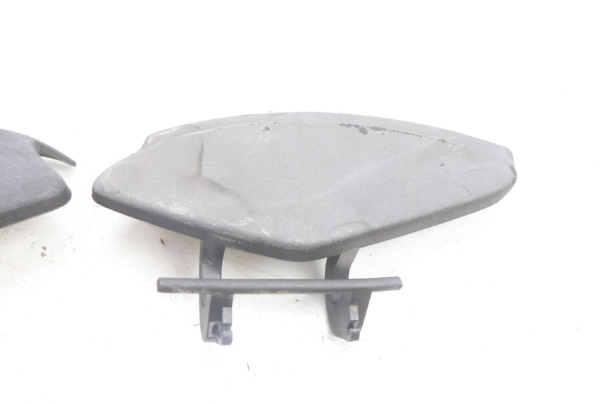photo de TAPA FRONTAL  PIAGGIO X9 AMALFI 180 (2000 - 2003) - Zoom estado de uso