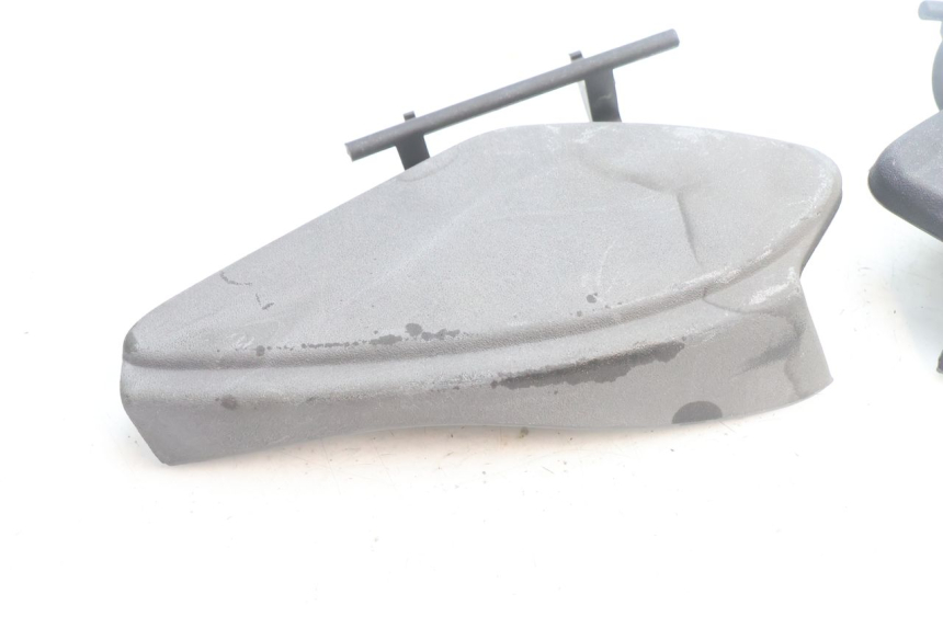 photo de TAPA FRONTAL  PIAGGIO X9 AMALFI 180 (2000 - 2003) - Vista general del producto