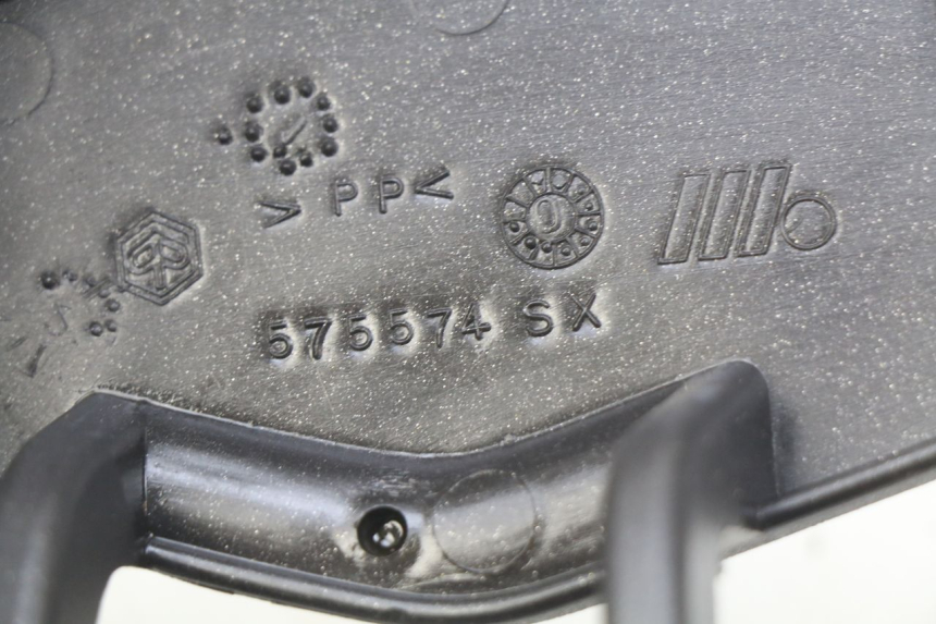 photo de TAPA DE INSPECCIÓN DELANTERA PIAGGIO X9 EVOLUTION 500 (2003 - 2005) - Detalle de la pieza