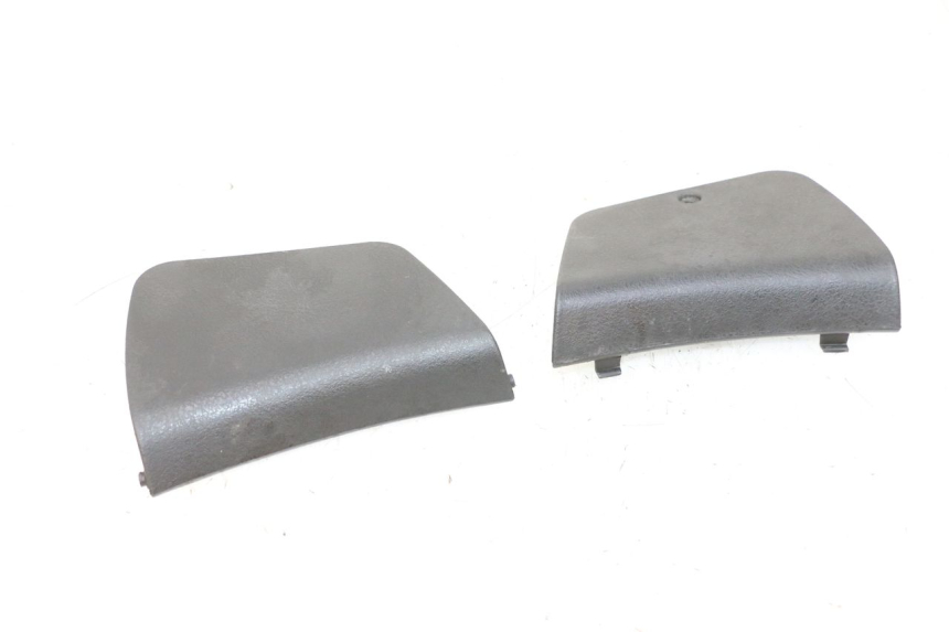 photo de TAPA DE INSPECCIÓN DELANTERA PIAGGIO XEVO - X EVO 125 (2007 - 2017) - Zoom estado de uso