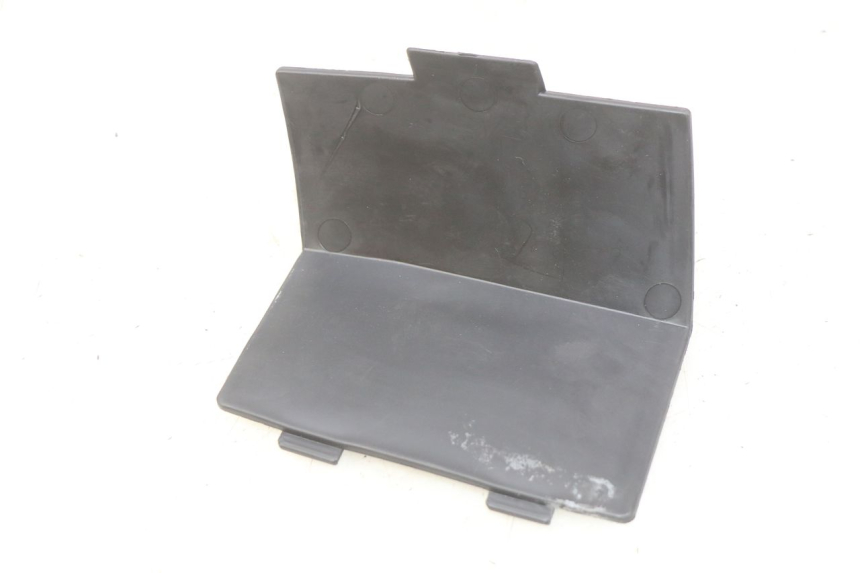 photo de TAPA DE INSPECCIÓN DERECHA APRILIA ATLANTIC 125 (2003 - 2009) - Vista principal