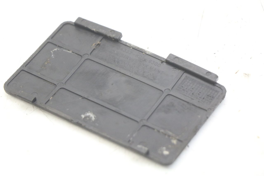 photo de TAPA DERECHA HONDA FORZA 125 (2015 - 2016) - Detalle de la pieza