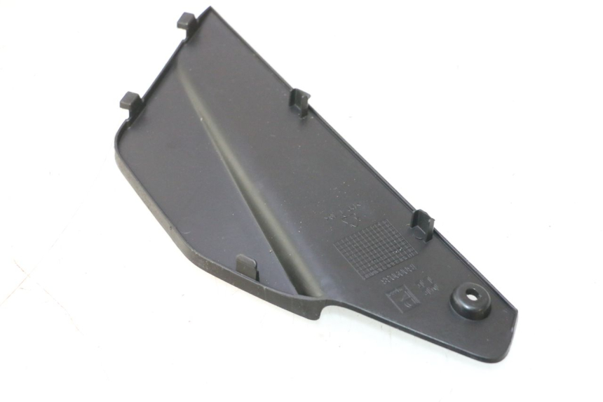 photo de TAPA DERECHA PIAGGIO MP3 HPE 530 (2022 - 2026) - Otra perspectiva