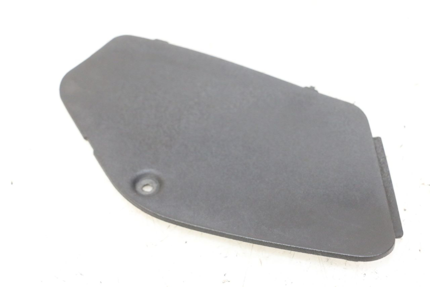 photo de TAPA DE INSPECCIÓN DERECHA PIAGGIO MP3 125 (2006 - 2014) - Vista principal