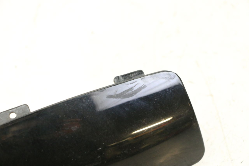 photo de TAPA DE ACCESO DERECHA JM MOTORS OLDIES GT 4T 50 (2018 - 2025) - Detalle de la pieza