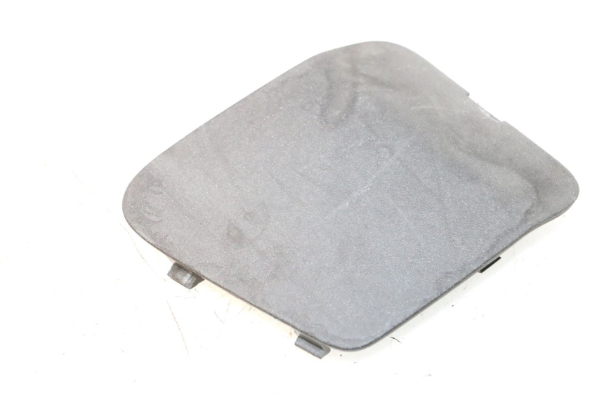 photo de TAPA DERECHA PEUGEOT SATELIS 125 (2006 - 2009) - Detalle de la pieza