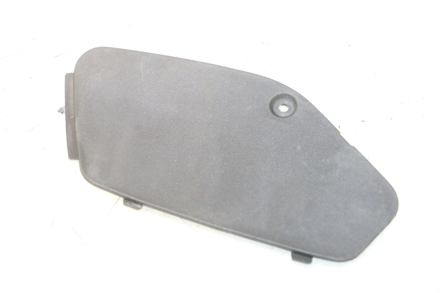 photo de TAPA DERECHA PIAGGIO X8 STREET 125 (2006 - 2007) - Vista principal