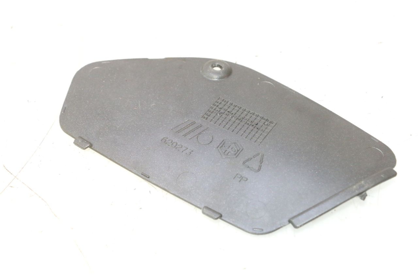 photo de TAPA DERECHA PIAGGIO X8 STREET 125 (2006 - 2007) - Zoom estado de uso