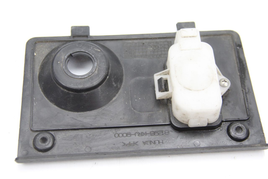 photo de TAPA HONDA FES PANTHEON 125 (2003 - 2007) - Otra perspectiva