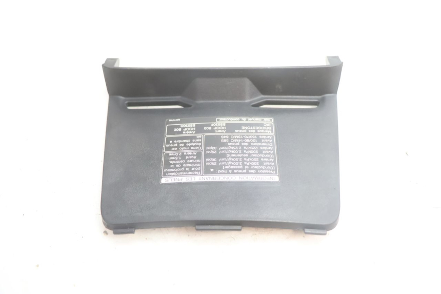 photo de TAPA HONDA FJS SILVER WING SILVERWING 400 (2005 - 2008) - Detalle de la pieza