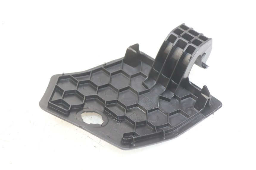 photo de TAPA DE INSPECCIÓN IZQUIERDA PEUGEOT CITYSTAR 2T 50 (2018 - 2021) - Zoom estado de uso