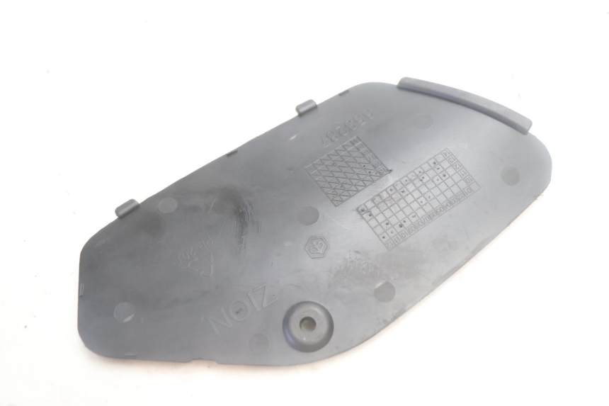 photo de TAPA IZQUIERDA PIAGGIO MP3 500 (2016 - 2018) - Otra perspectiva