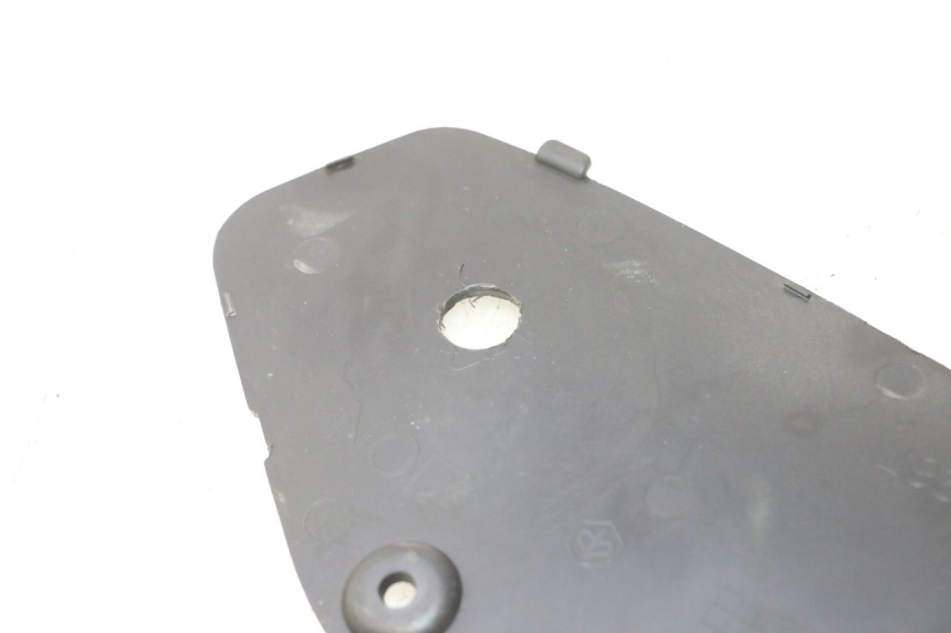 photo de TAPA IZQUIERDA PIAGGIO MP3 500 (2011 - 2015) - Zoom estado de uso