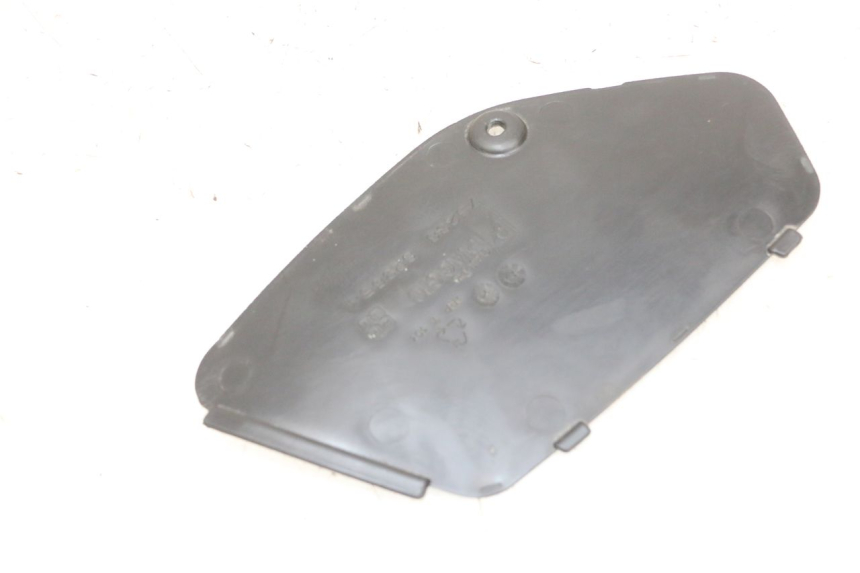 photo de TAPA DE INSPECCIÓN IZQUIERDA PIAGGIO XEVO - X EVO 125 (2007 - 2017) - Zoom estado de uso