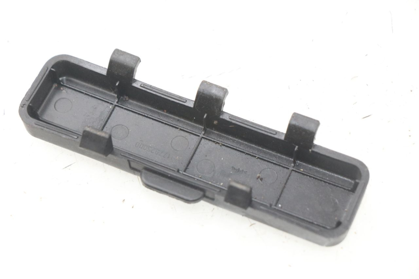 photo de TAPA DE INSPECCIÓN PEUGEOT KISBEE 2T 50 (2010 - 2017) - Detalle de la pieza