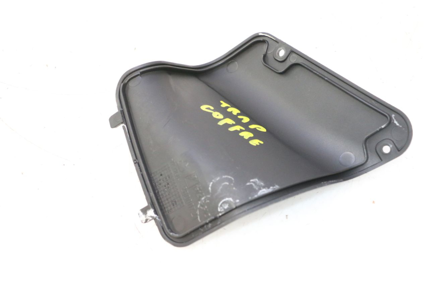 photo de TAPA PIAGGIO MP3 HPE 530 (2022 - 2026) - Detalle de la pieza