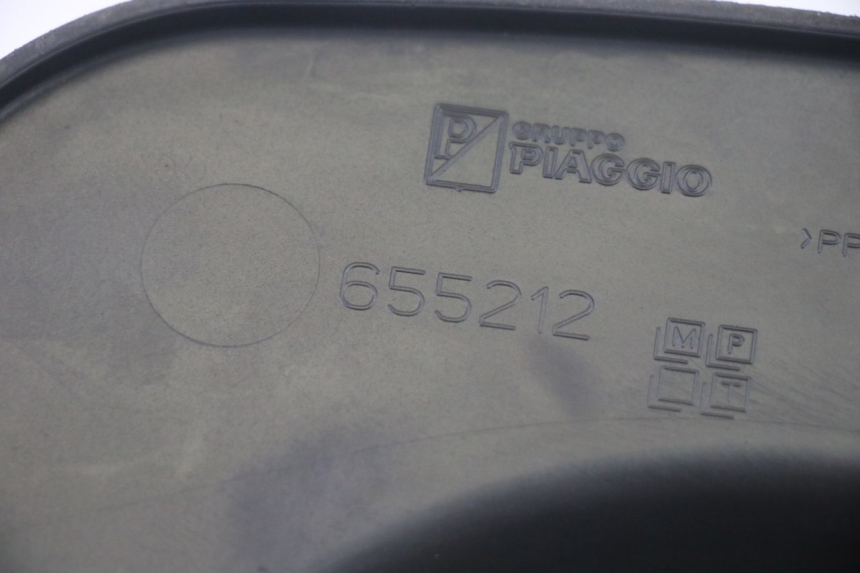 photo de TAPA PIAGGIO MP3 RL 250 (2006 - 2010) - Detalles de los puntos de fijación