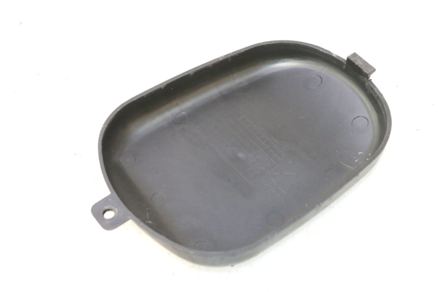 photo de TAPA JM MOTORS OLDIES 4T 50 (2020 - 2026) - Detalle de la pieza