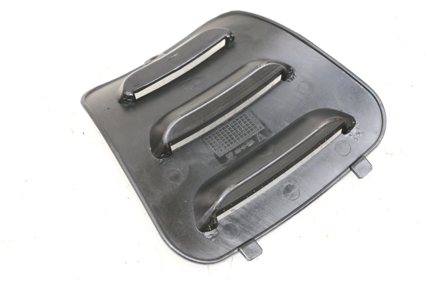 photo de TAPA JM MOTORS OLDIES GT 4T 50 (2018 - 2025) - Otra perspectiva