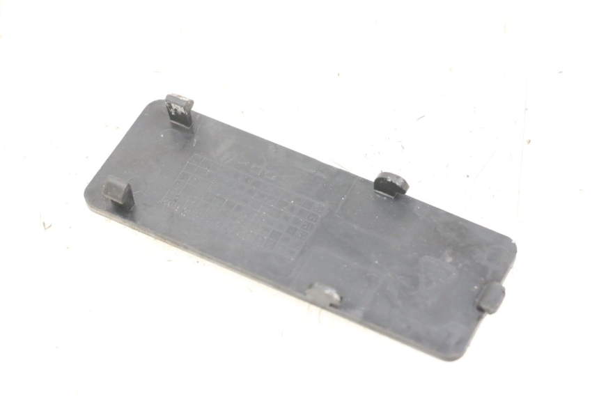 photo de TAPA SYM ORBIT 50 (2008 - 2010) - Detalle de la pieza