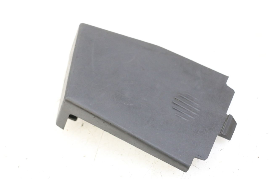 photo de TAPA PEUGEOT CITYSTAR 125 (2011 - 2017) - Otra perspectiva