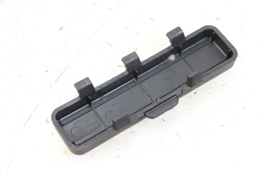 photo de TAPA DE INSPECCIÓN PEUGEOT KISBEE 4T 50 (2018 - 2022) - Detalle de la pieza