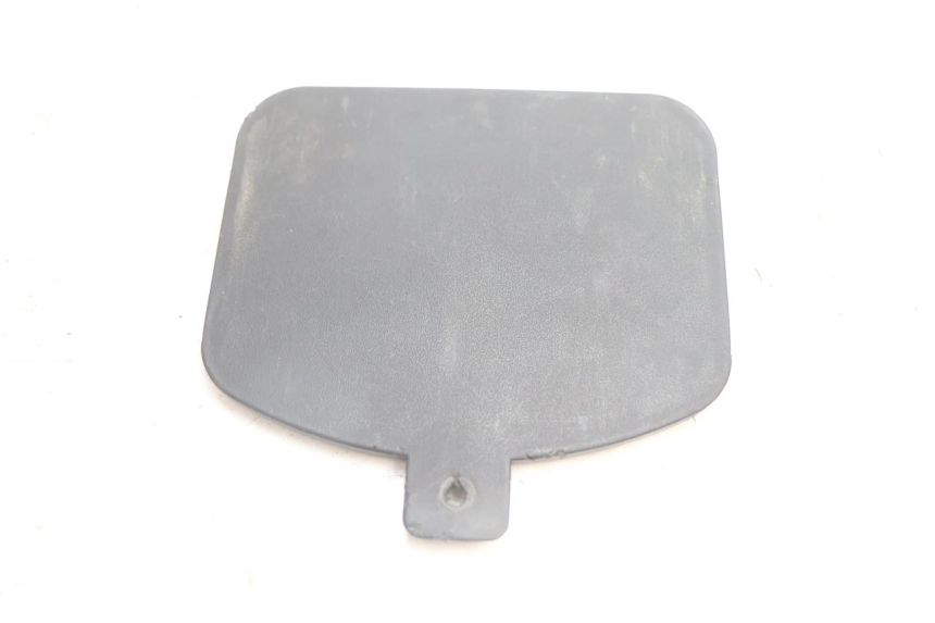 photo de TAPA RAZZO QTR 50 (2011 - 2018) - Detalle de la pieza