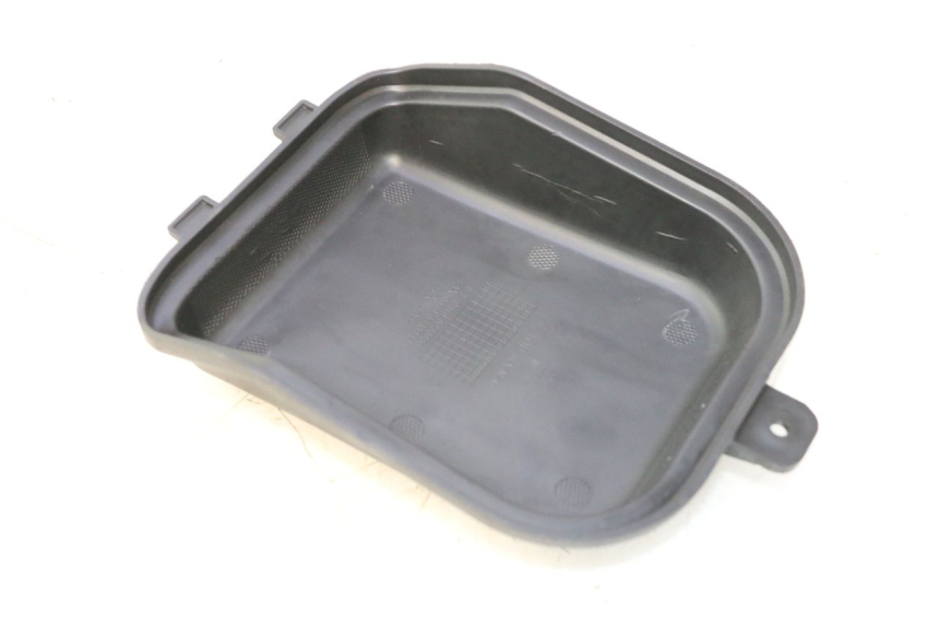 photo de TAPA JM MOTORS R-MAX TECH 50 (2024 - 2026) - Detalle de la pieza