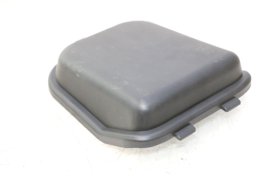 photo de TAPA JM MOTORS R-MAX TECH 50 (2024 - 2026) - Zoom estado de uso
