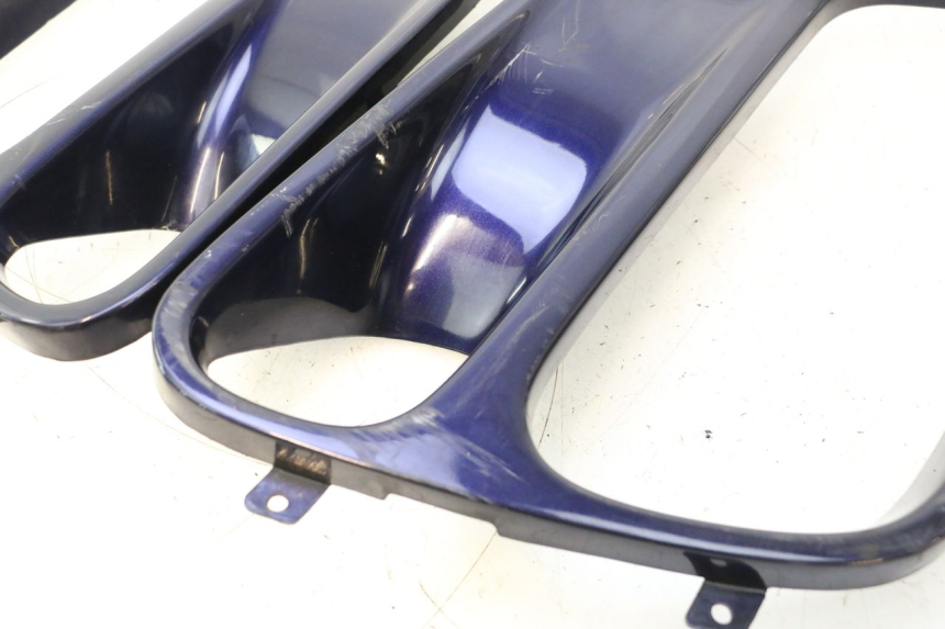 photo de TAPA HONDA ST PAN EUROPEAN 1100 (1990 - 2002) - Detalles de los puntos de fijación