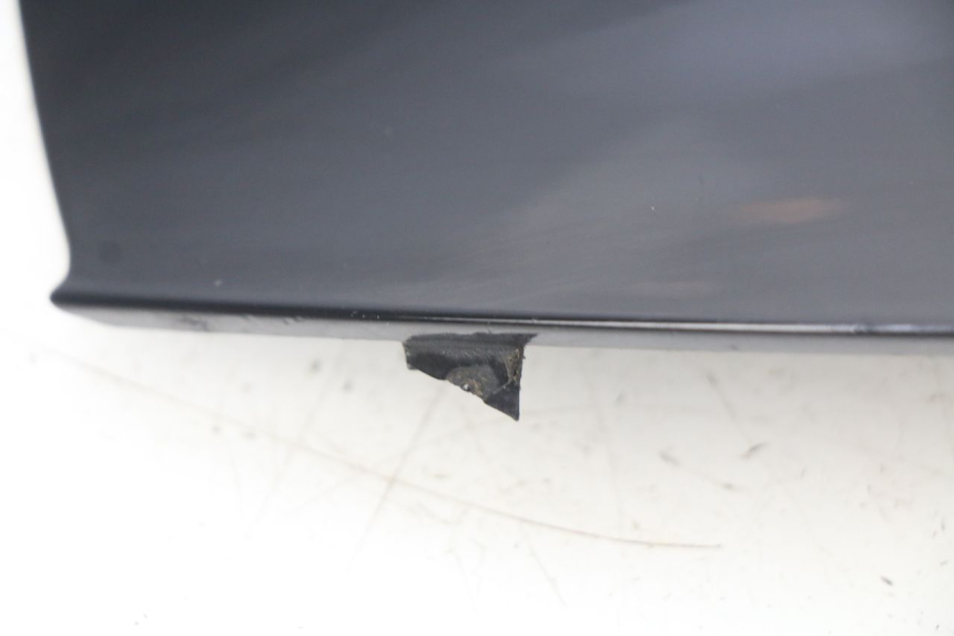 photo de TAPA DE INSPECCIÓN PIAGGIO VESPA PRIMAVERA 2T 50 (2013 - 2018) - Otra perspectiva