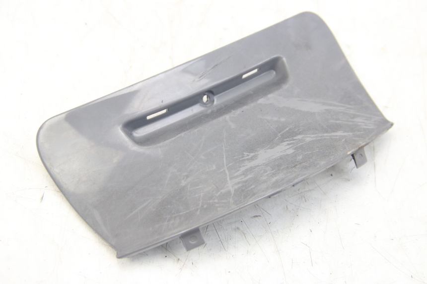 photo de TAPA DE INSPECCIÓN PIAGGIO VESPA SPRINT 2T 50 (2014 - 2018) - Detalle de la pieza