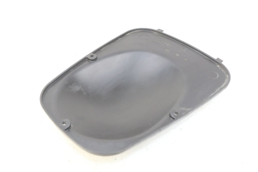 photo de TAPA DE INSPECCIÓN PIAGGIO X8 125 (2004 - 2007) - Zoom estado de uso