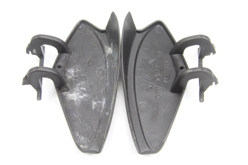 photo de TAPA DE INSPECCIÓN PIAGGIO X9 EVOLUTION 125 (2003 - 2007) - Detalles de los puntos de fijación