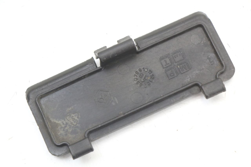 photo de TAPA DE INSPECCIÓN PIAGGIO XEVO - X EVO 125 (2007 - 2017) - Detalle de la pieza