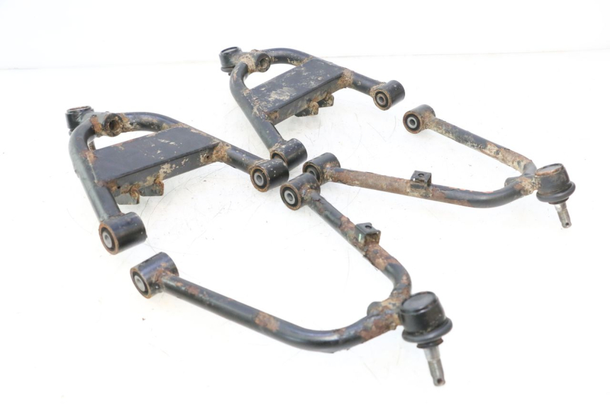 photo de BRAZO OSCILANTE DELANTERO KYMCO MXU R 250 (2004 - 2010) - Detalle de la pieza