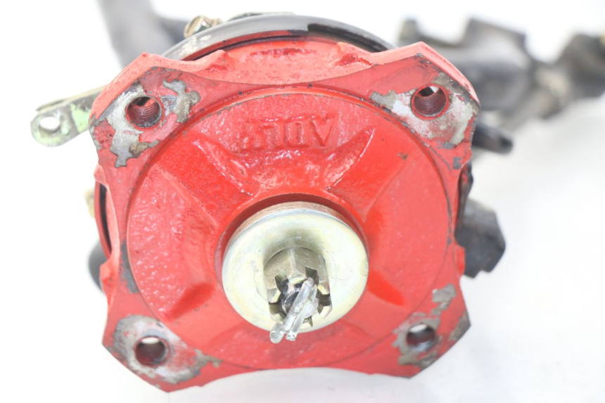 photo de BRAZO OSCILANTE DELANTERO ADLY RS SUPERSONIC 50 (2005 - 2010) - Características distintivas