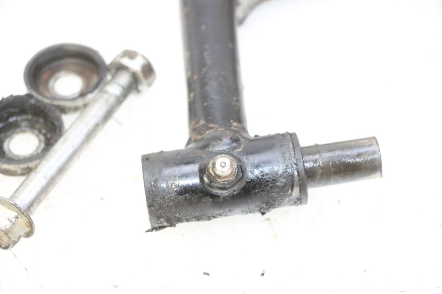 photo de BRAZO OSCILANTE DELANTERO YAMAHA YFM R RAPTOR 250 (2008 - 2014) - Zoom sobre los componentes