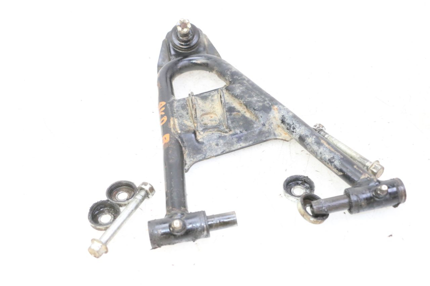 photo de BRAZO OSCILANTE DELANTERO YAMAHA YFM R RAPTOR 250 (2008 - 2014) - Primer plano de alta resolución