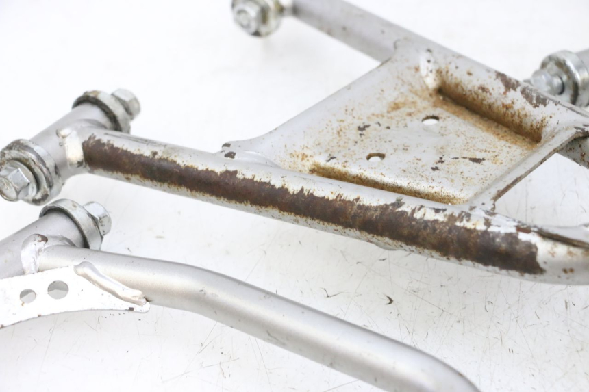 photo de BRAZO OSCILANTE DELANTERO YAMAHA YFM R RAPTOR 250 (2008 - 2014) - Marcados y referencias originales