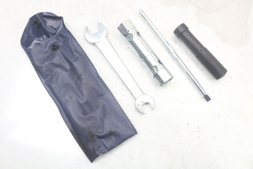 photo de KIT DE HERRAMIENTAS KYMCO AGILITY 4T 50 (2018 - 2022) - Vista principal