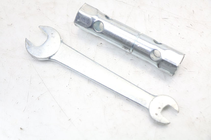 photo de KIT DE HERRAMIENTAS KYMCO AGILITY 4T 50 (2018 - 2022) - Zoom estado de uso