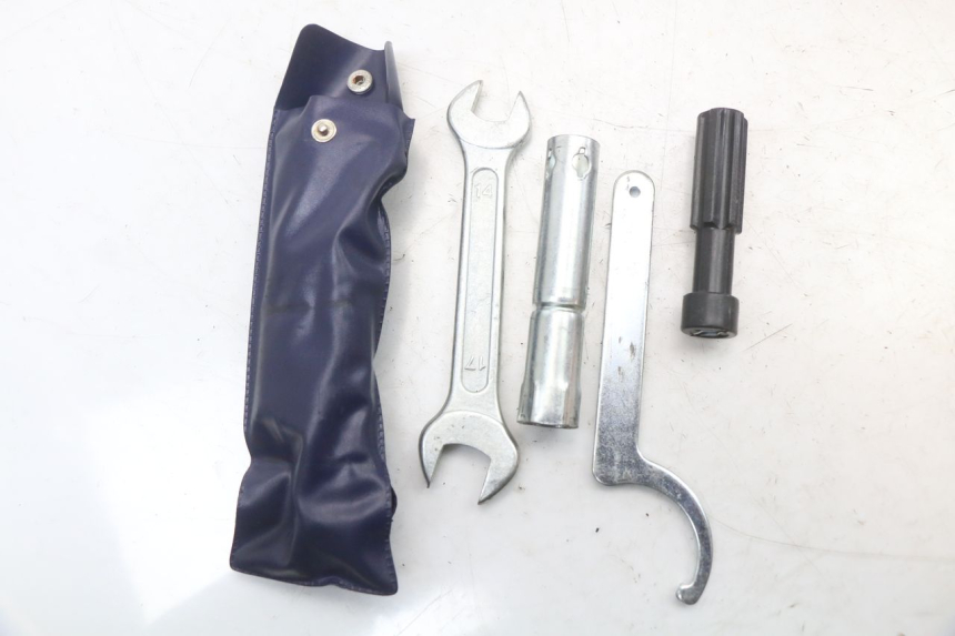 photo de Kit de herramientas KYMCO DINK STREET ABS 125 (2011 - 2018) - Zoom estado de uso