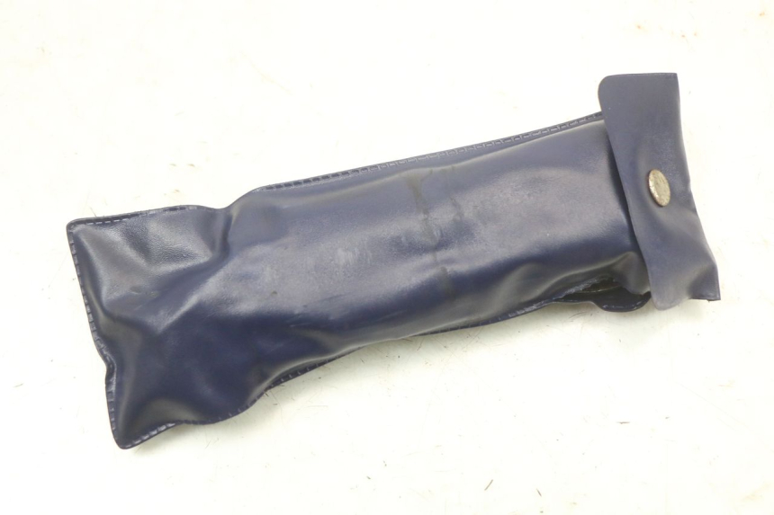 photo de Kit de herramientas KYMCO DINK STREET ABS 125 (2011 - 2018) - Primer plano técnico