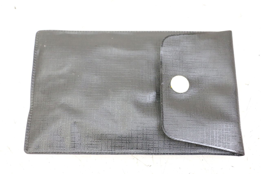 photo de JUEGO HERRAMIENTAS HONDA FES S-WING SWING ABS 125 (2007 - 2015) - Detalle de la pieza