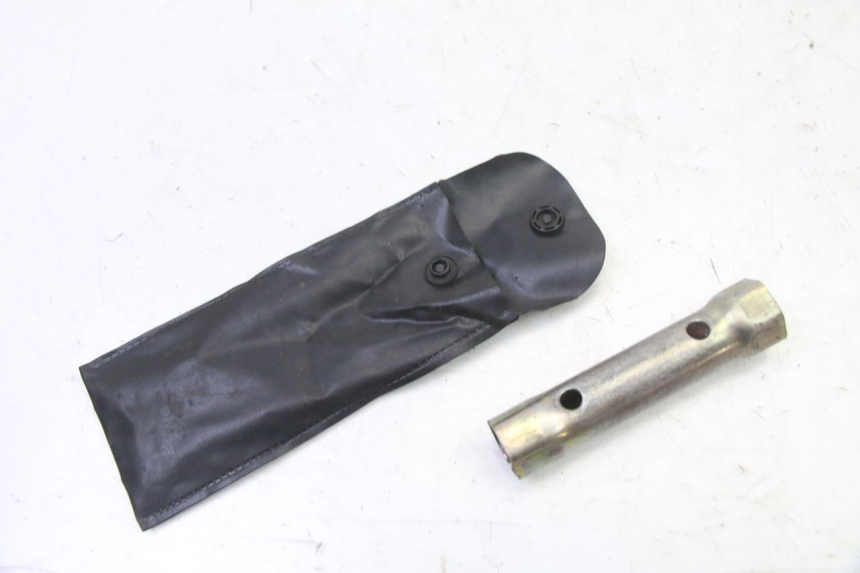 photo de JUEGO HERRAMIENTAS SYM JET 14 4T 50 (2018 - 2022) - Vista principal