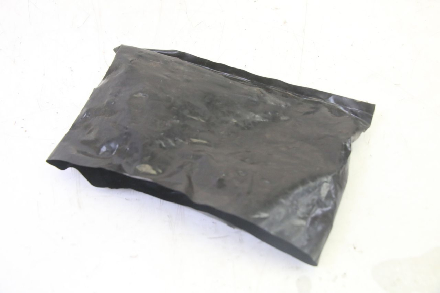 photo de JUEGO HERRAMIENTAS PIAGGIO MP3 500 (2011 - 2015) - Otra perspectiva